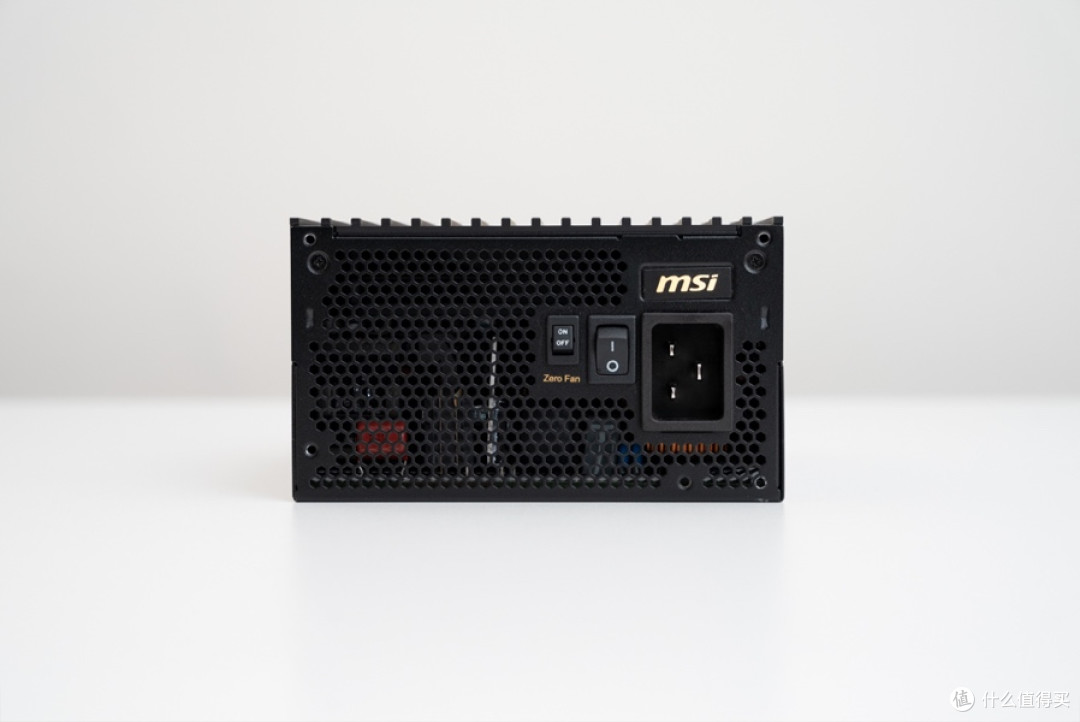 终身可质保，微星 MEG Ai1600T PCIE5 钛金全模组电源 开箱分享