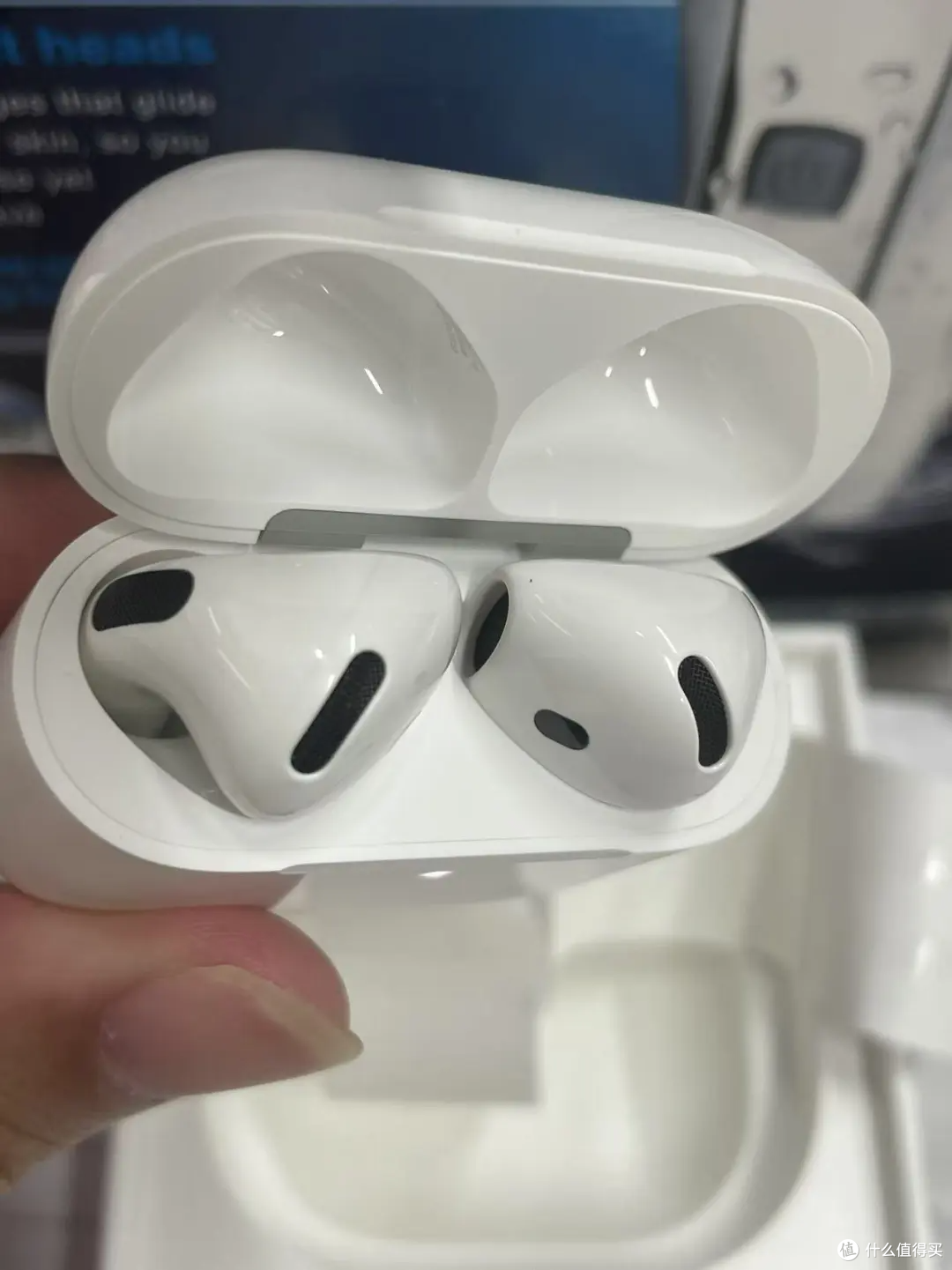 双 11 数码闭眼冲!AirPods4 降噪版,舒适比极致降噪香多了