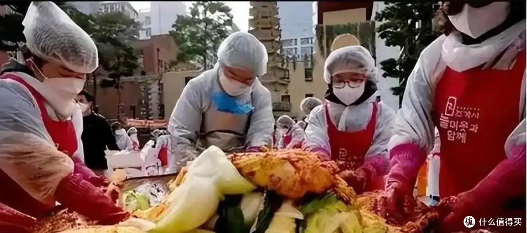 啪啪打脸!韩国人口头喊着:饿死也不吃中国白菜,却在私下偷偷买