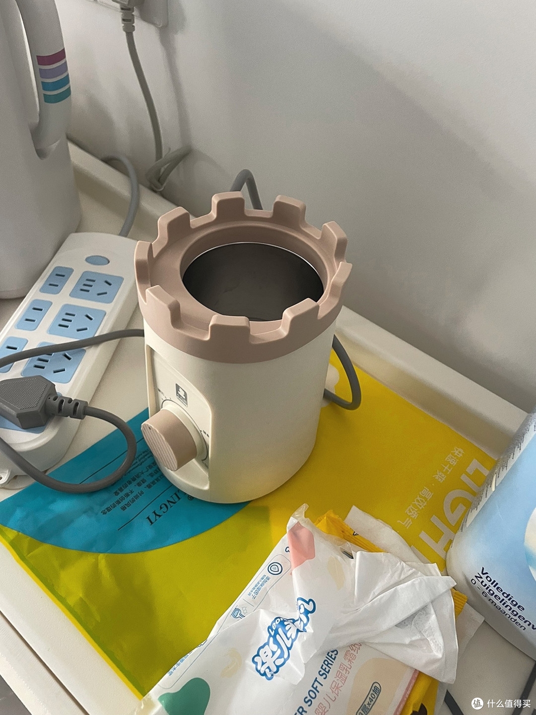 小白熊暖奶器:控温消毒一体化