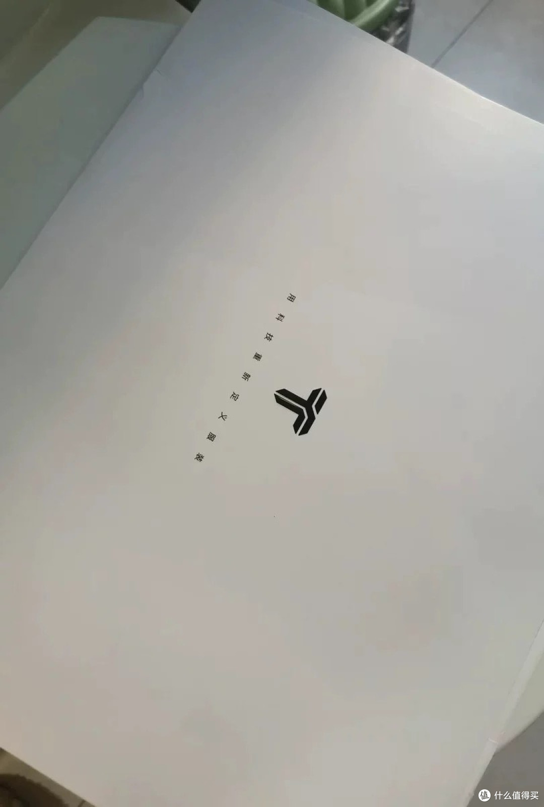 秋冬打底衫：保暖与百搭兼备