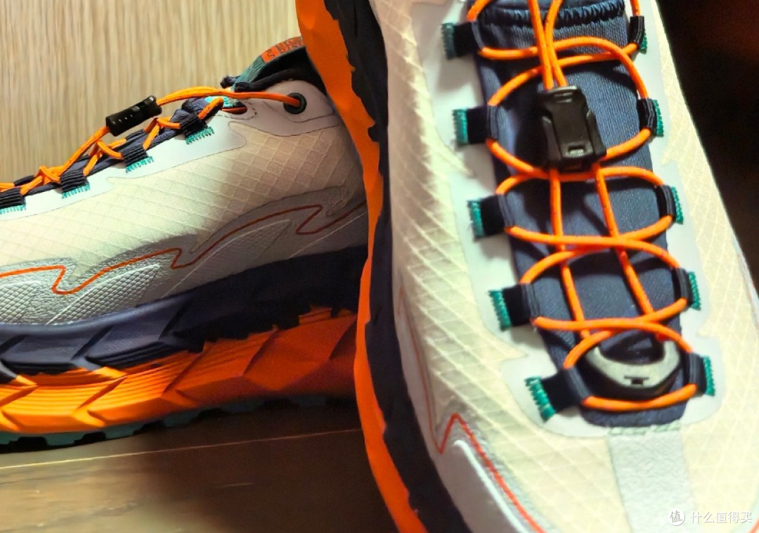 必迈陆巡落日橙跑鞋!颜值与实力双在线的冬日战鞋🏃🏻