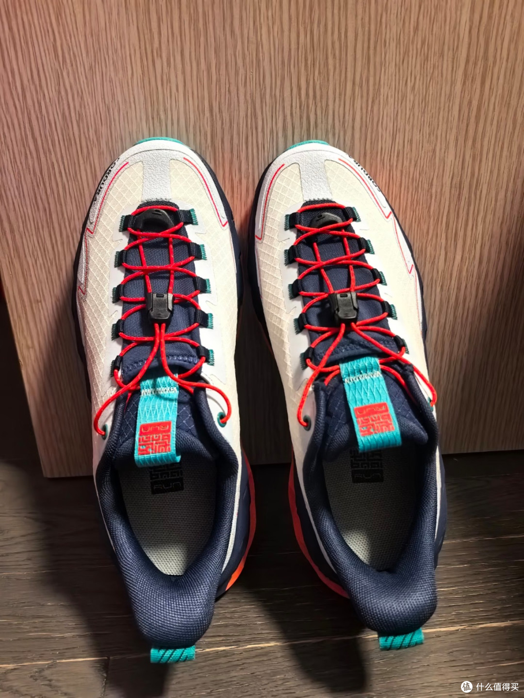 必迈陆巡落日橙跑鞋!颜值与实力双在线的冬日战鞋🏃🏻