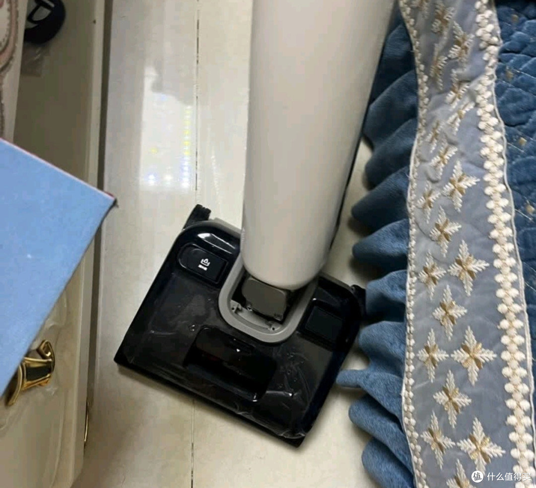 美的S60Ultra洗地机:智能清洁新体验