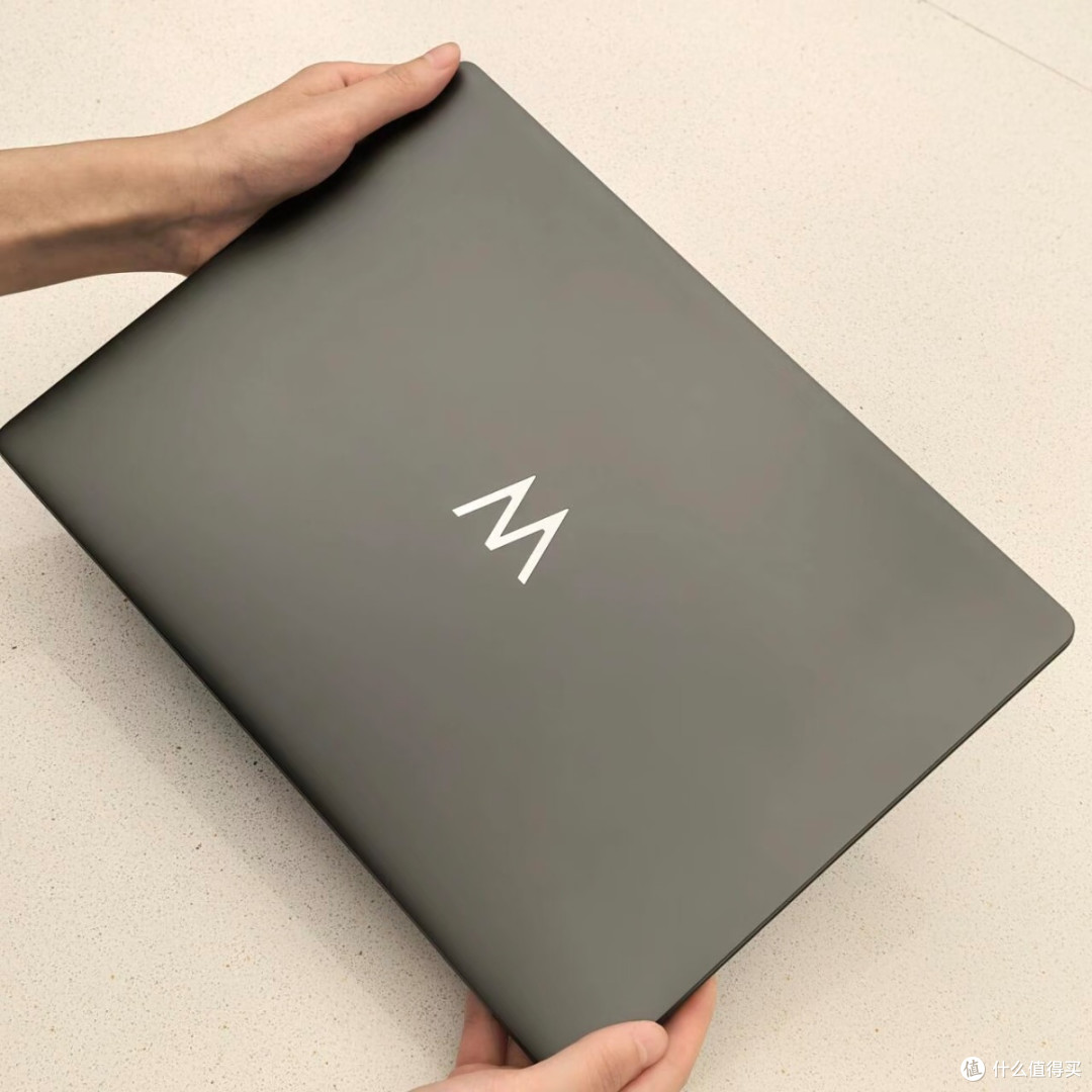 华为MateBook14新款体验！波点设计+OLED屏，办公学习全拿捏💻