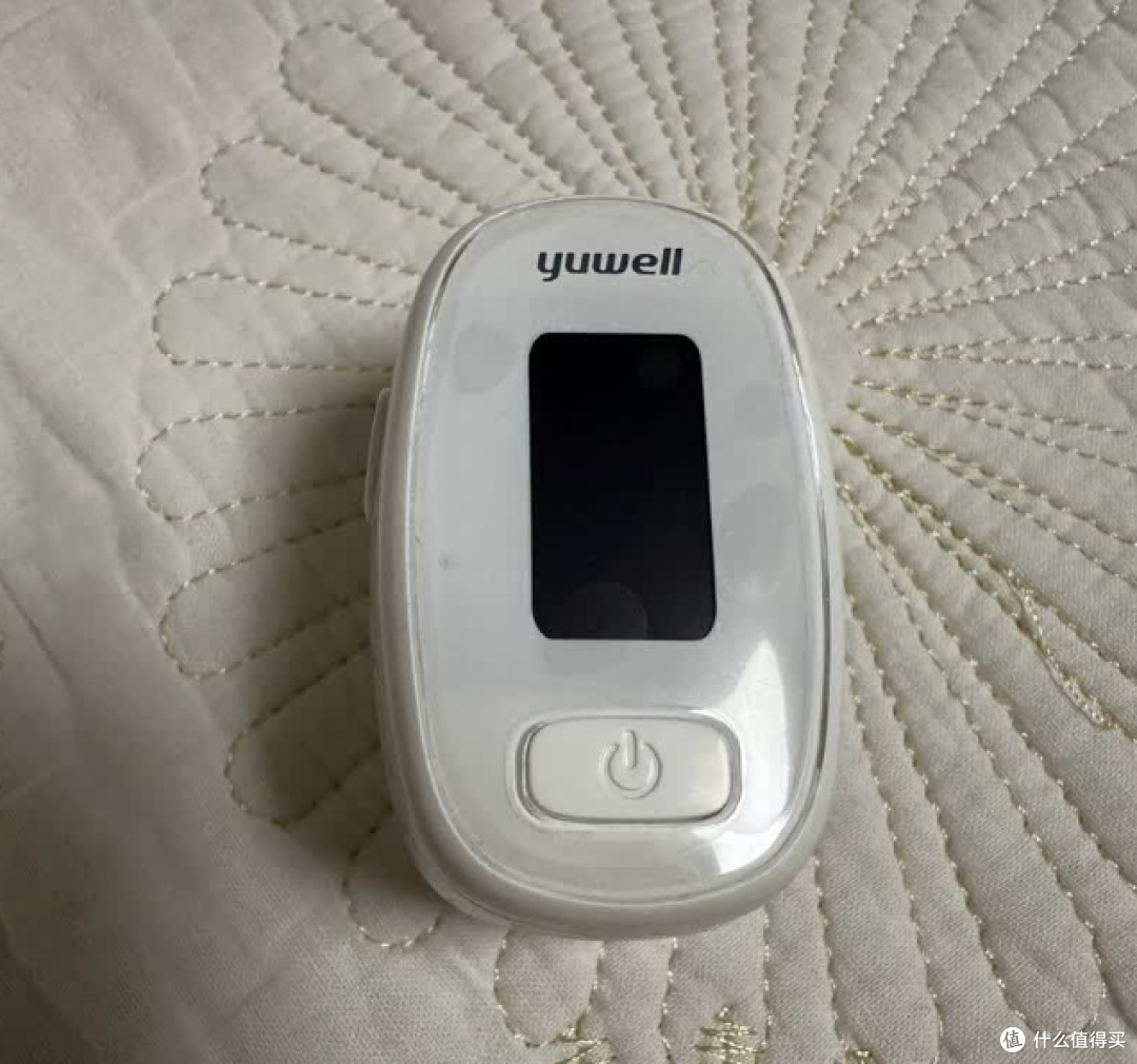 鱼跃YX306血氧仪:百元守护全家健康,老人自己就能用