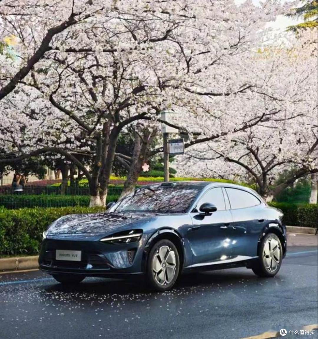 年底换车选国产新能源SUV?小米YU7配置、体验、价格都超值!