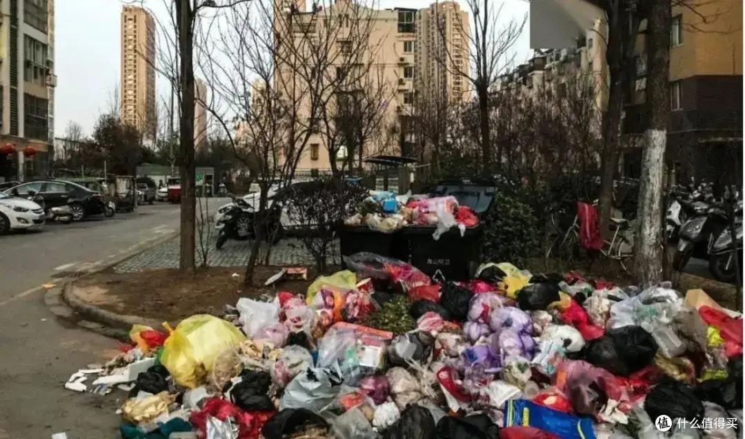 物业“撤退潮来了”,物业退场后,业主该何去何从?