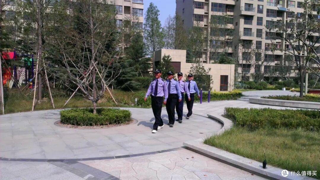 物业“撤退潮来了”,物业退场后,业主该何去何从?