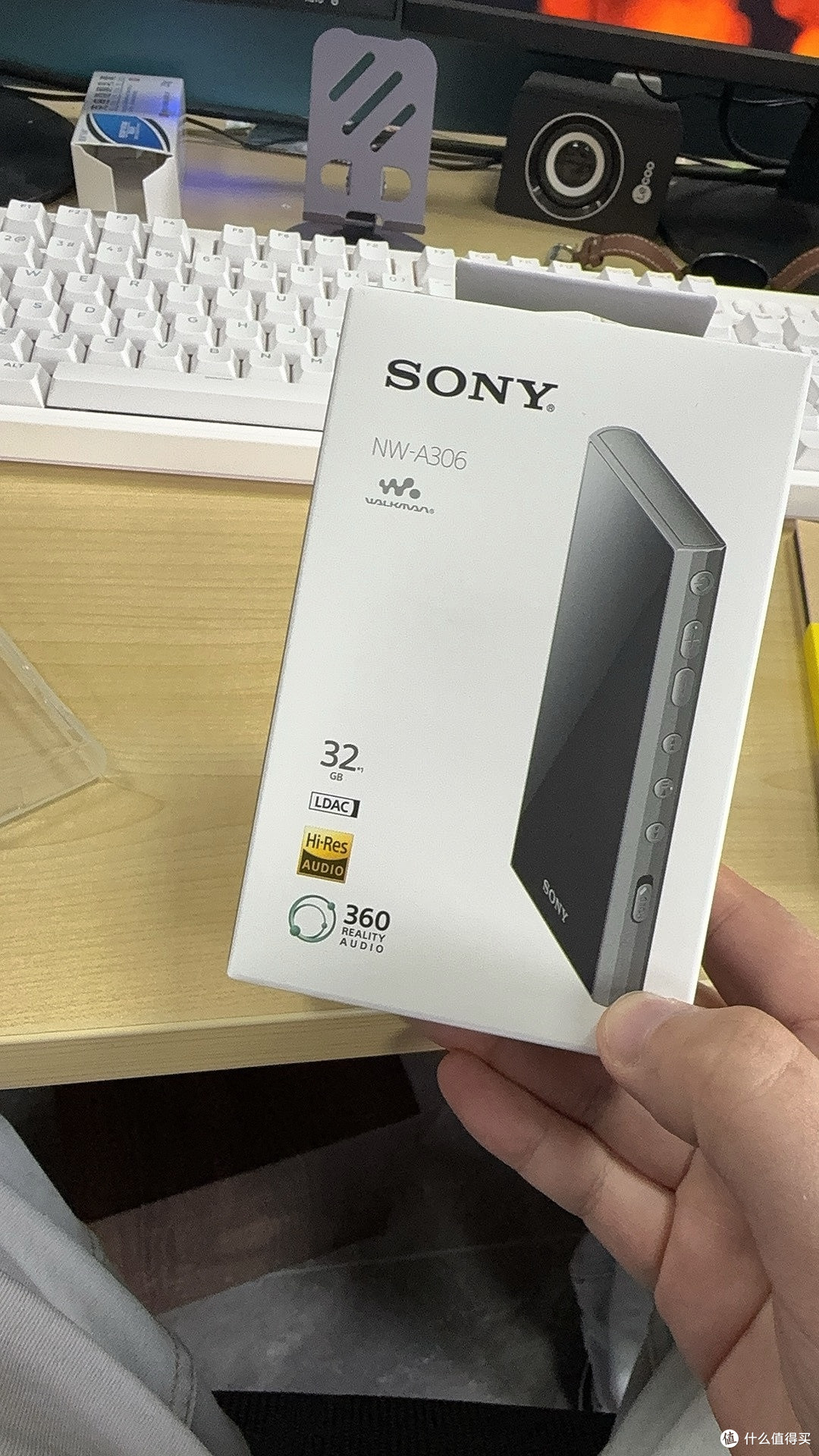 索尼NW-A306播放器:便携与音质兼备