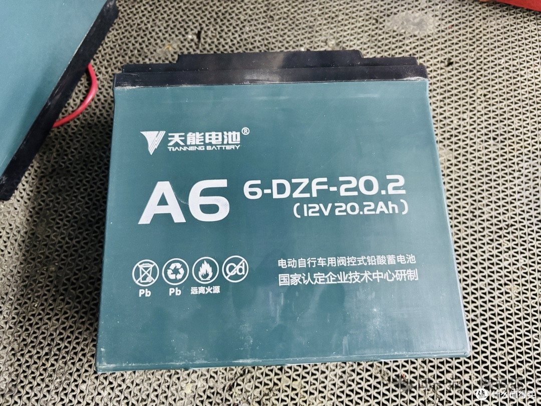 电动车电瓶:多久换一次比较合适,换哪种电池性价比高