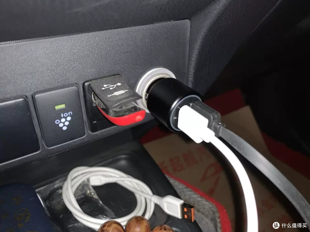 纽曼100W车载充电器实测