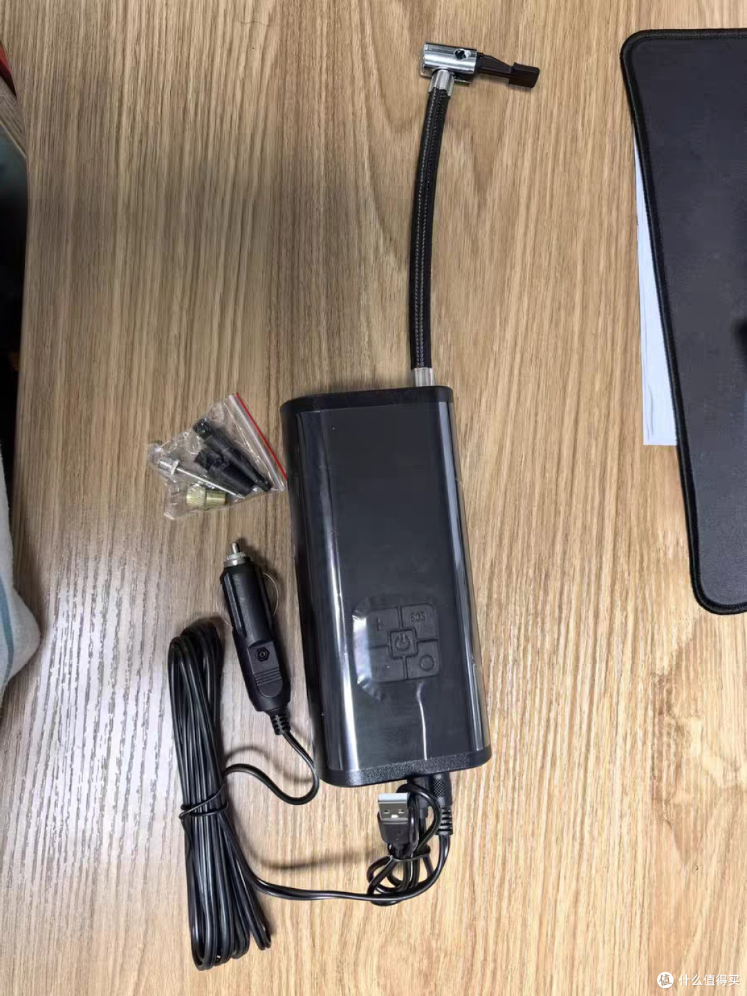 车载充气泵:便携实用的行车伴侣