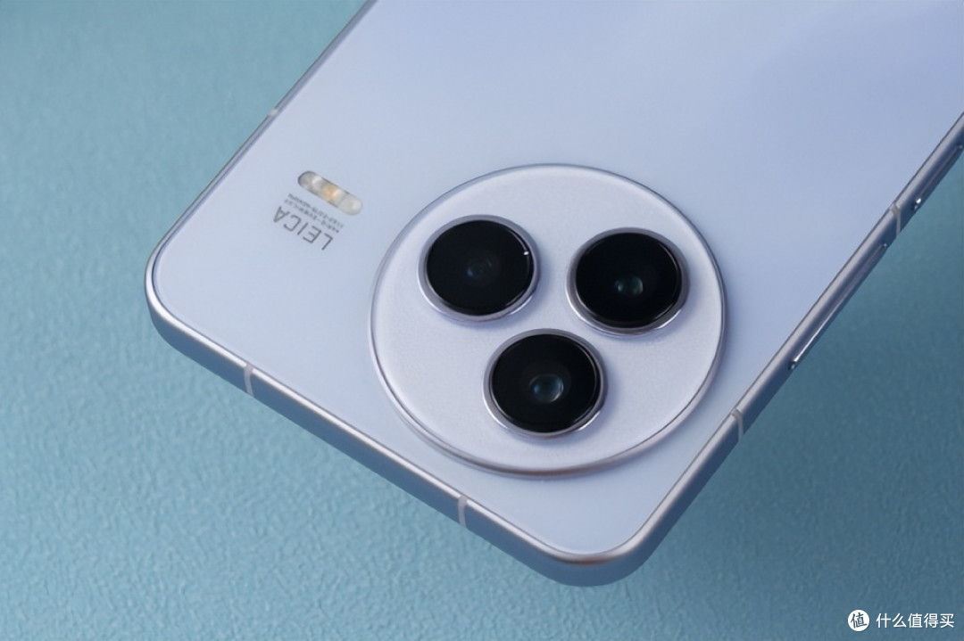 小米“急眼了”,从3599元跌至2996元,16GB+512GB+6000mAh