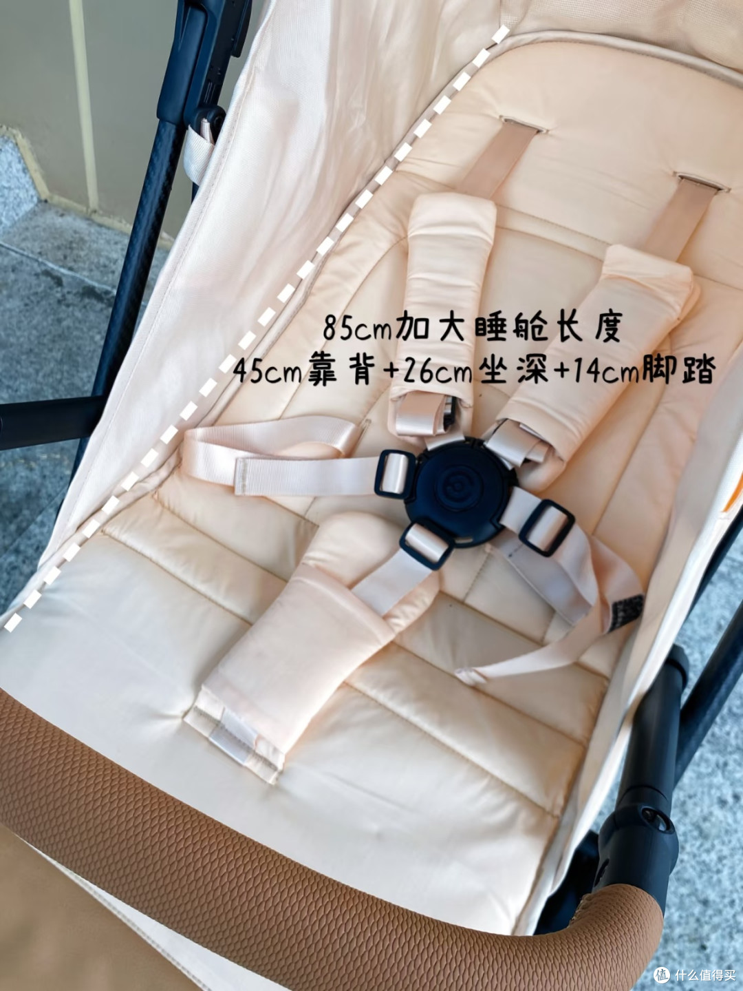解放老腰!逸乐途emu air婴儿车才是宝妈本命款