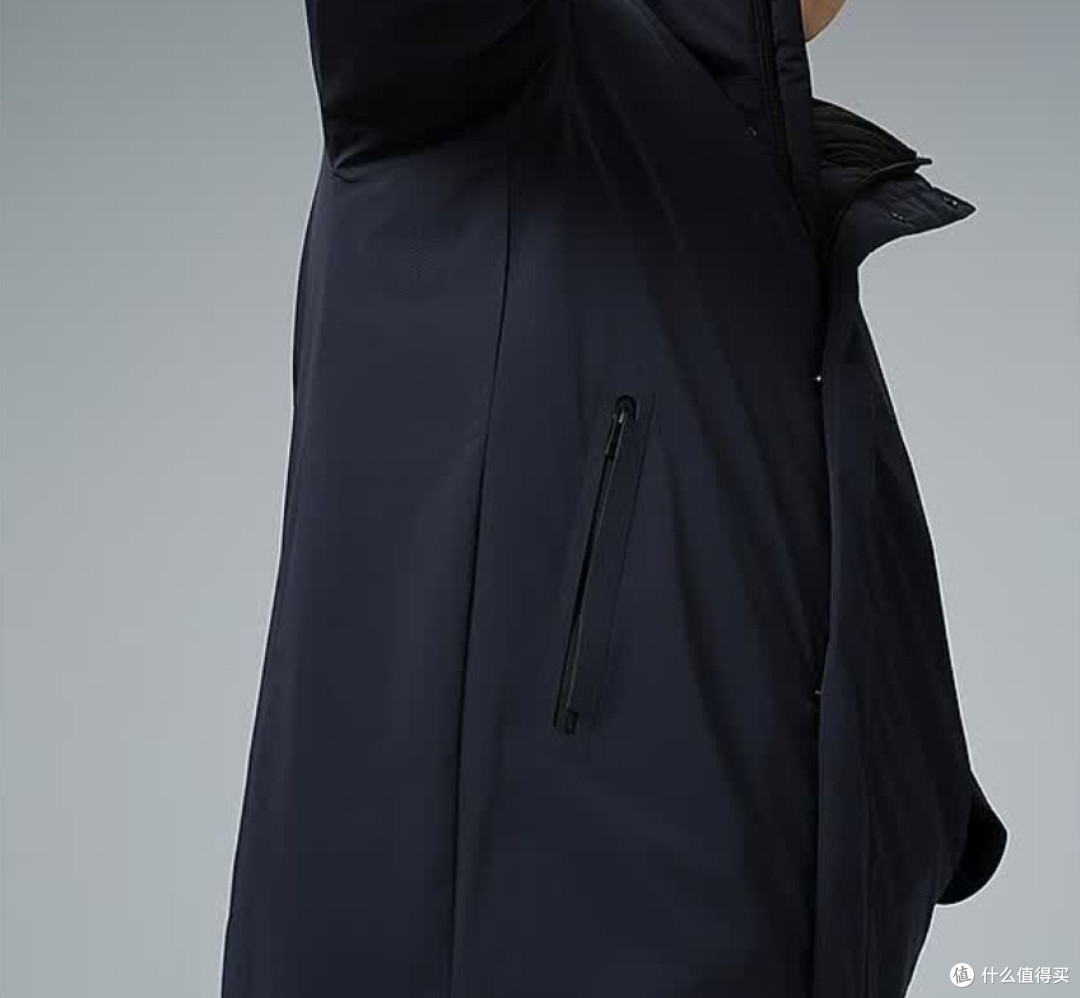 利郎男士中长款防水羽绒服:冬季通勤户外的实用之选