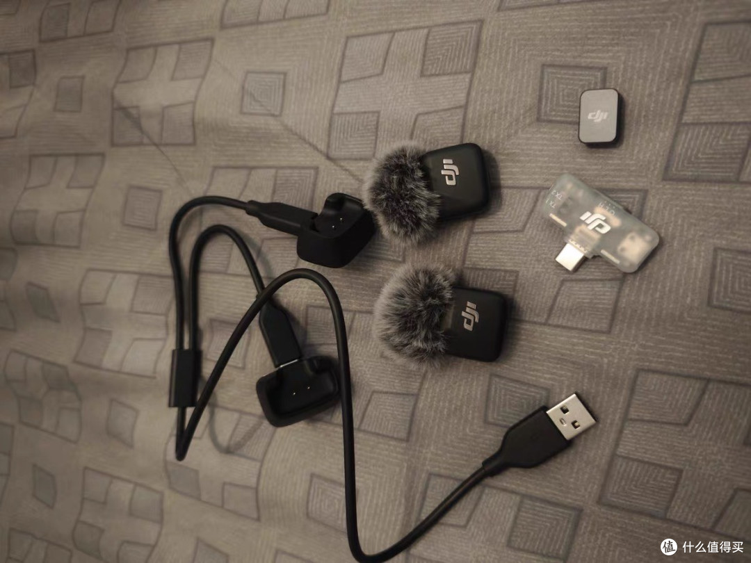 大疆DJI Mic Mini:迷你无感强降噪