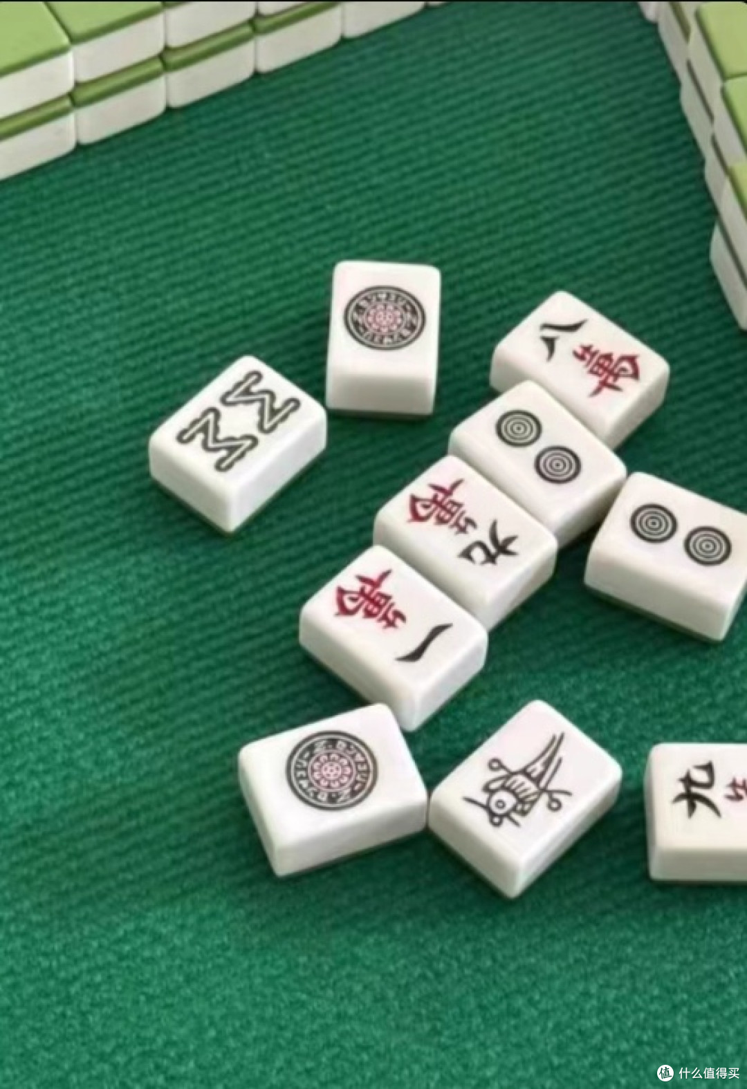 ✅ 一桌两用，聚会娱乐不闲置！
