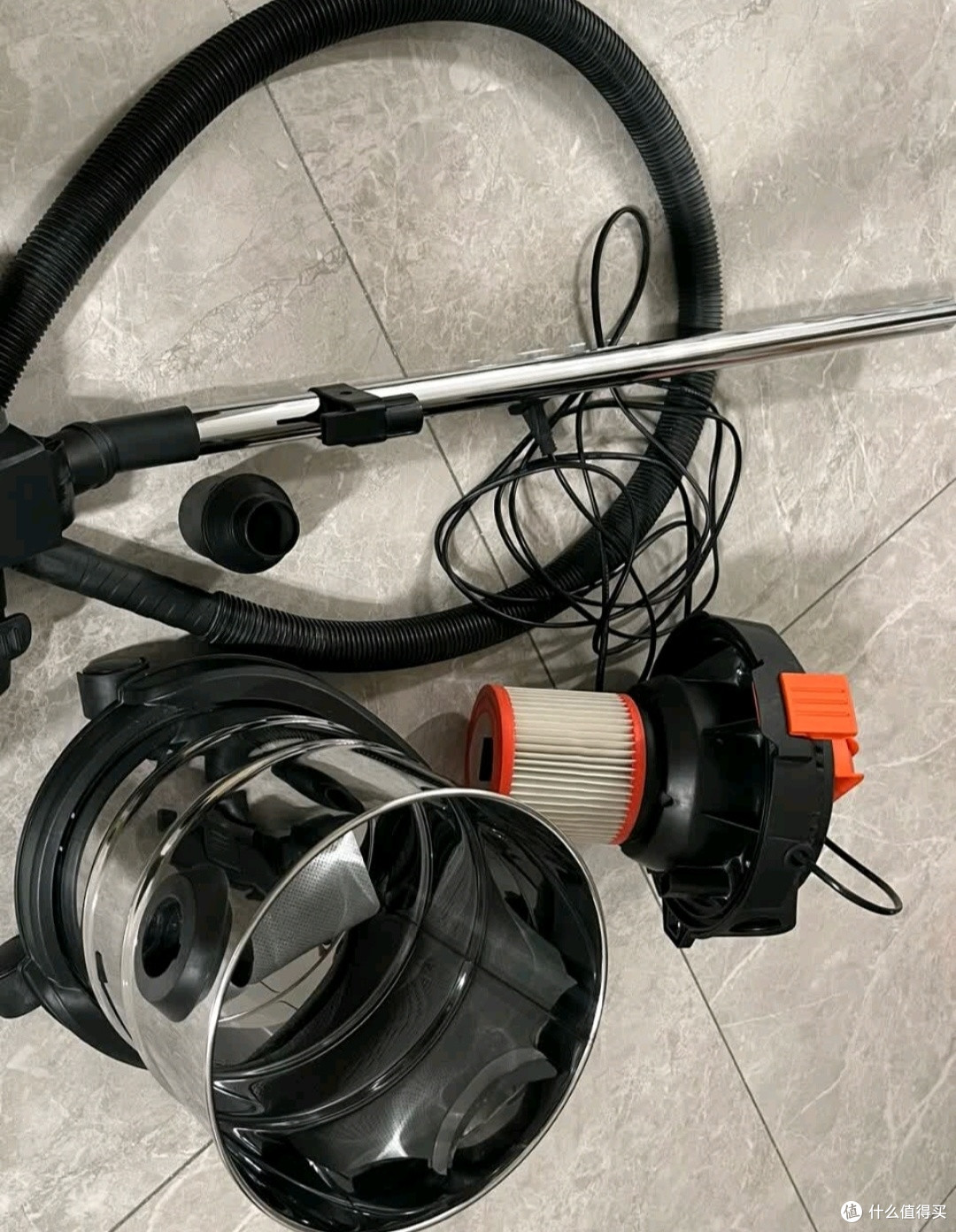亿力桶式手持吸尘器，搞定家务的吸力神器