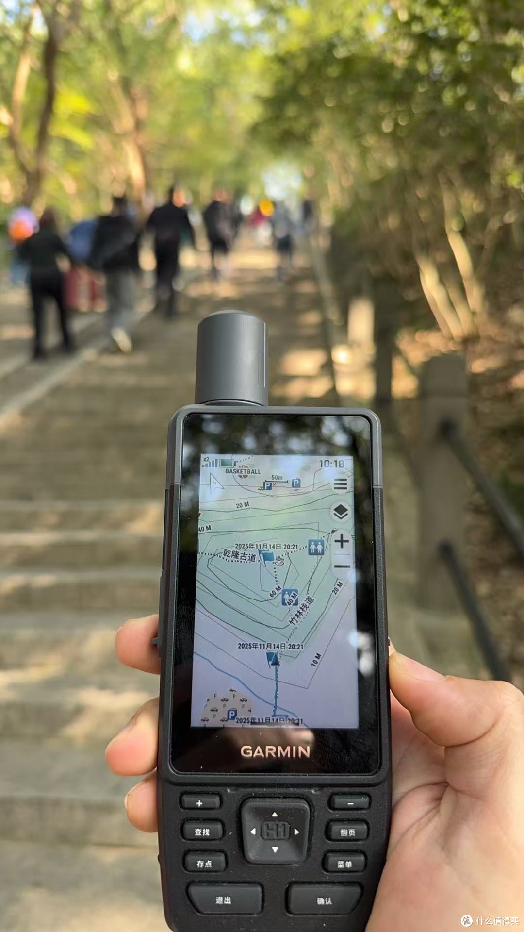 有个朋友，花了5000多买了个GPS，值吗？我是觉着贵！