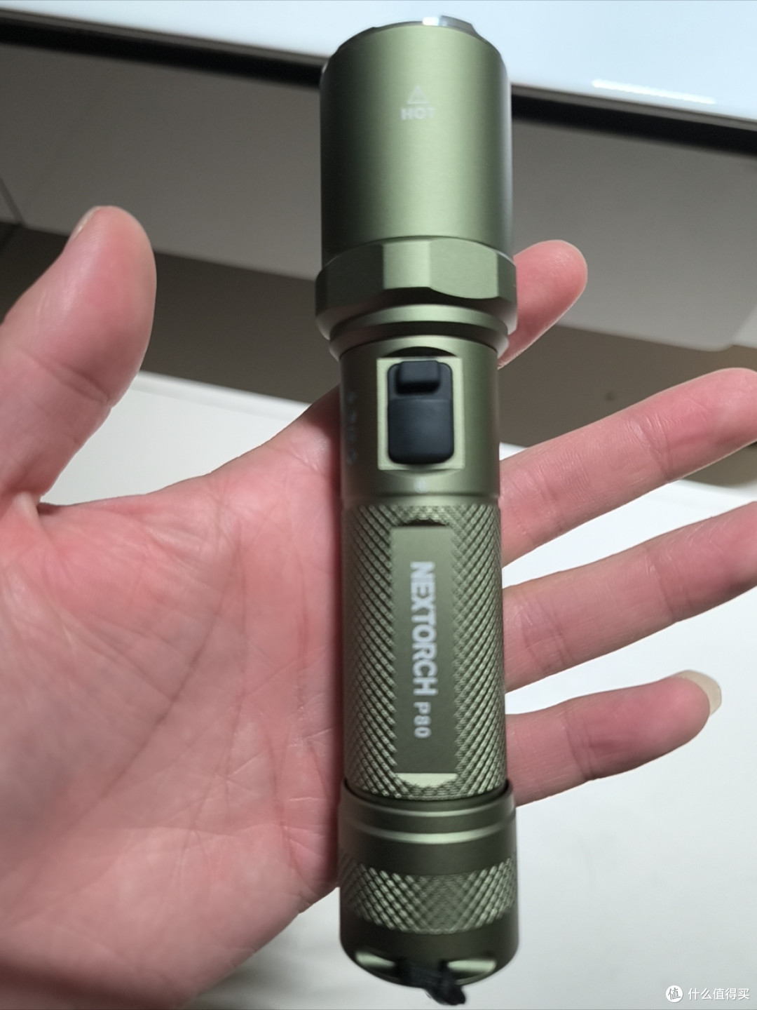 纳丽德P80手电筒:全能型工具的实用主义答卷