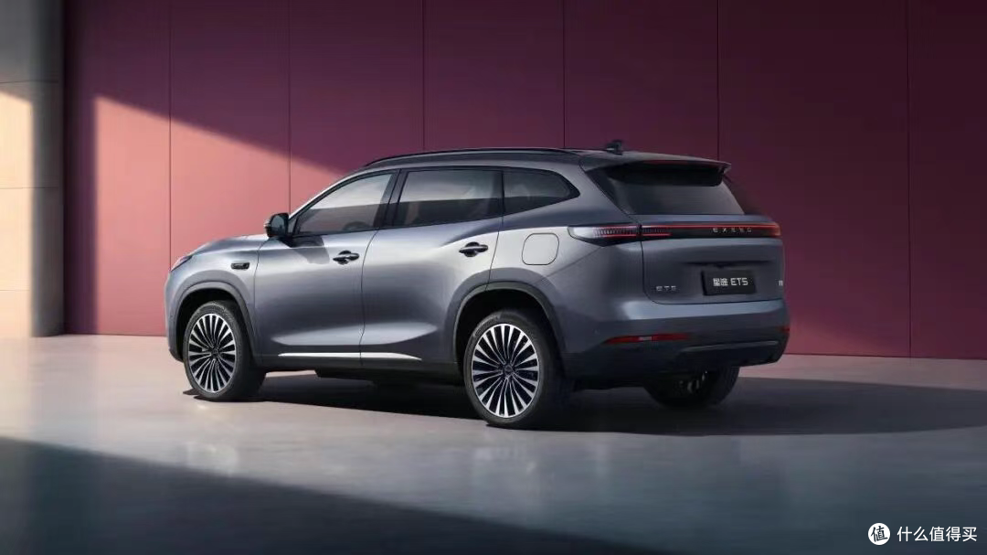 13万多拿下带激光雷达的中型SUV?星途ET5上市,这配置太能打