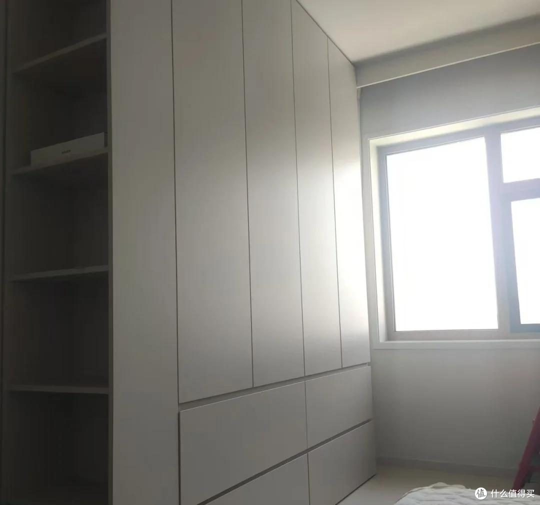 家里再进行装修,厨房绝不装吊柜!这些设计做到美观、收纳两不误