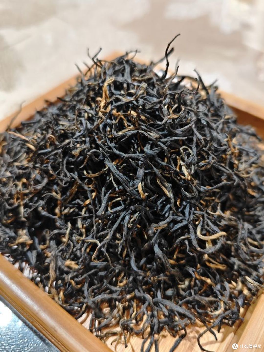 红茶与普洱熟茶的区别,哪种味道醇厚好喝?