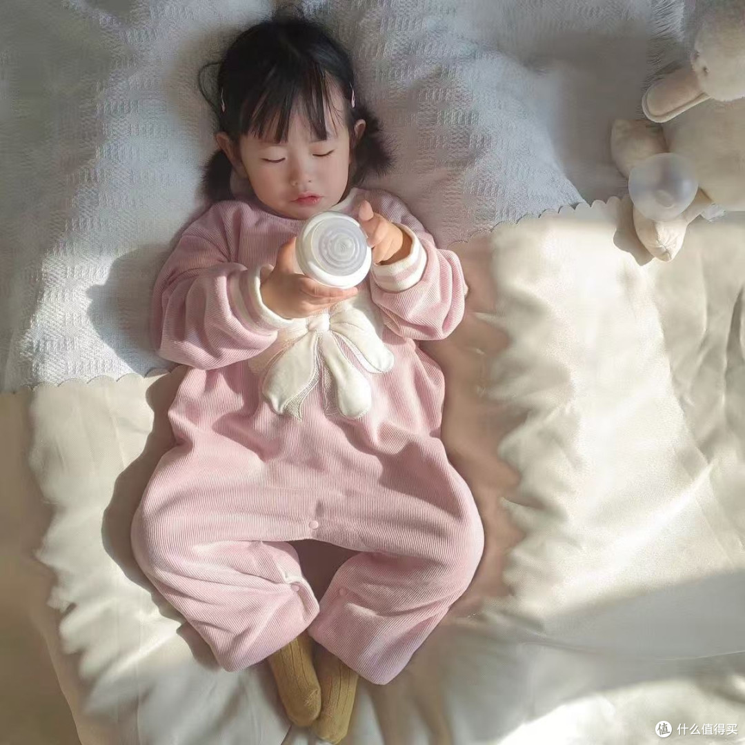粉皮儿奶瓶:时光的记忆