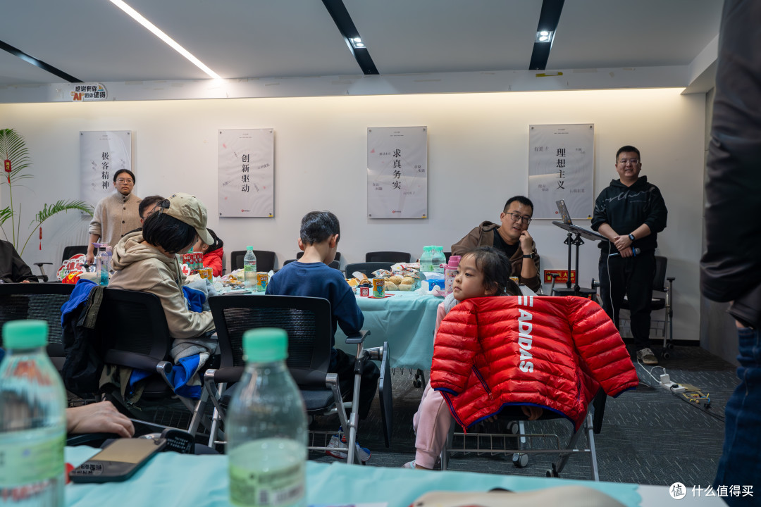 阔别 7 年,值得买济南分剁线下再聚,故友新朋,久别重逢。
