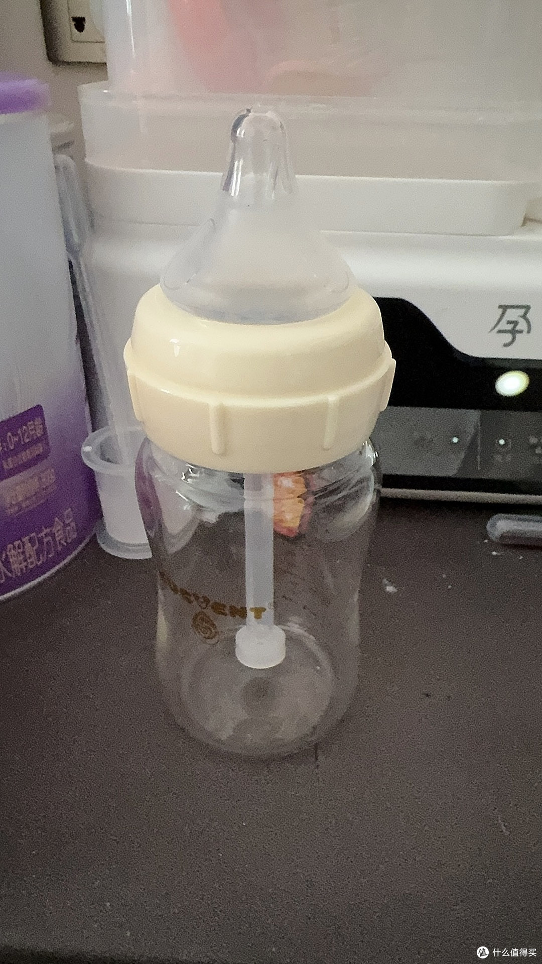 宝宝适应快,清洗方便的奶瓶