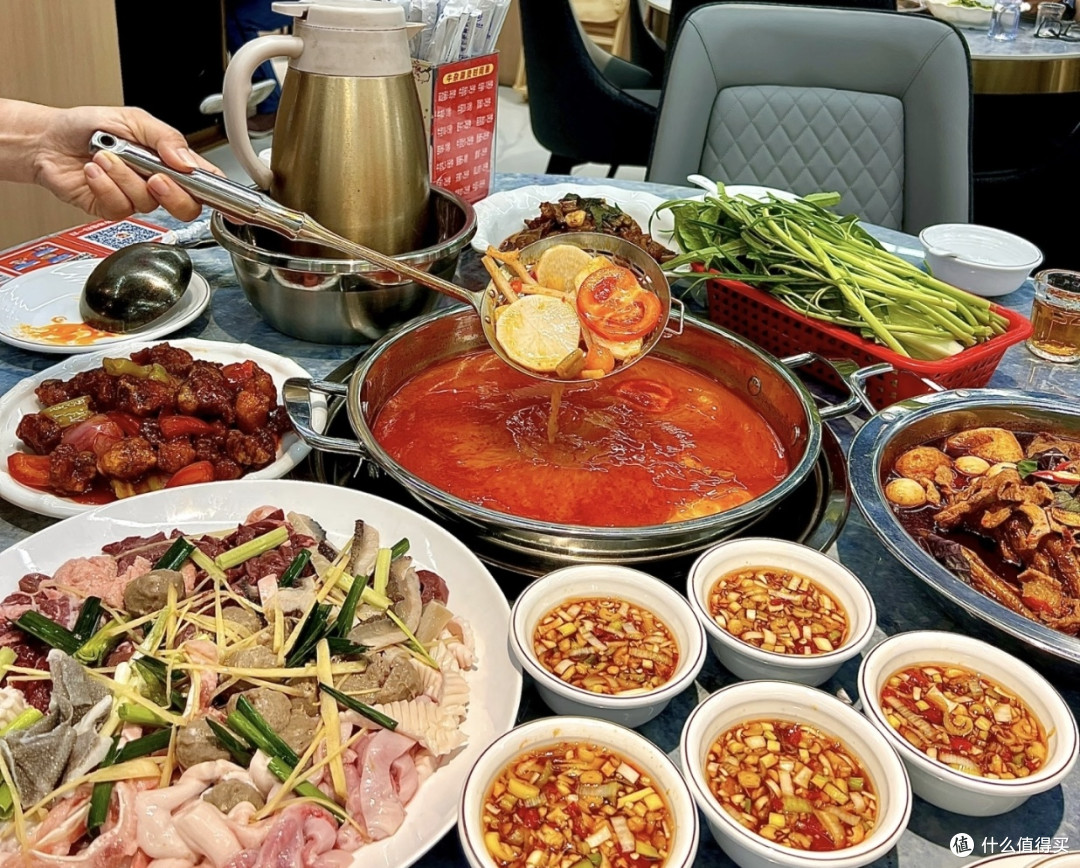 冬天第一顿暖锅暴击!铛牛捞牛肉牛杂锅鲜到跺脚