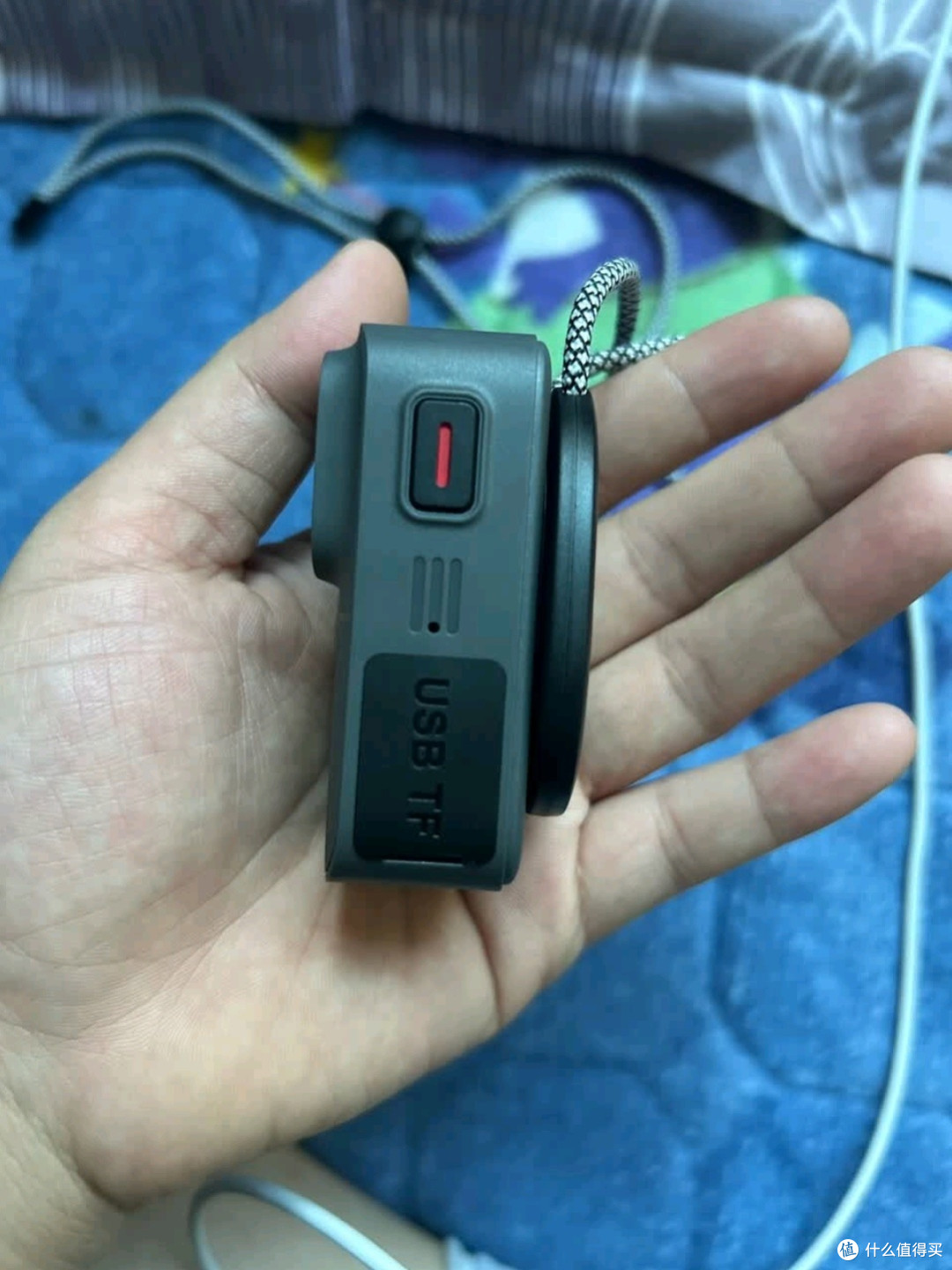 山狗G11拇指运动相机:掌中4K利器,解锁骑行与生活的无限可能