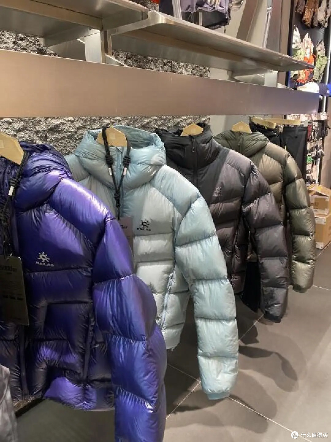 不建议买的3个网红羽绒服,自以为洋气时髦,实际上早就烂大街了