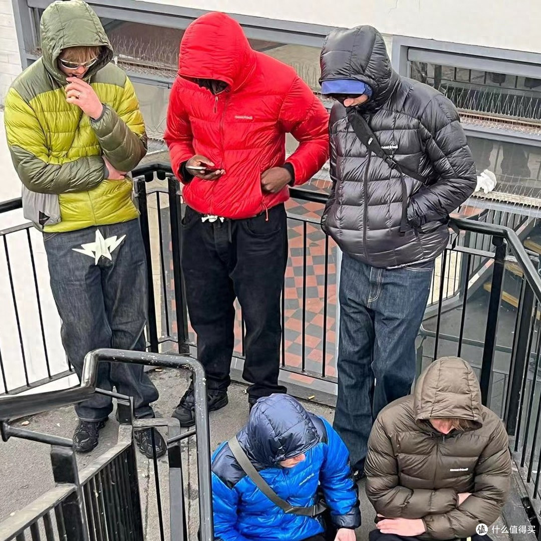 不建议买的3个网红羽绒服,自以为洋气时髦,实际上早就烂大街了