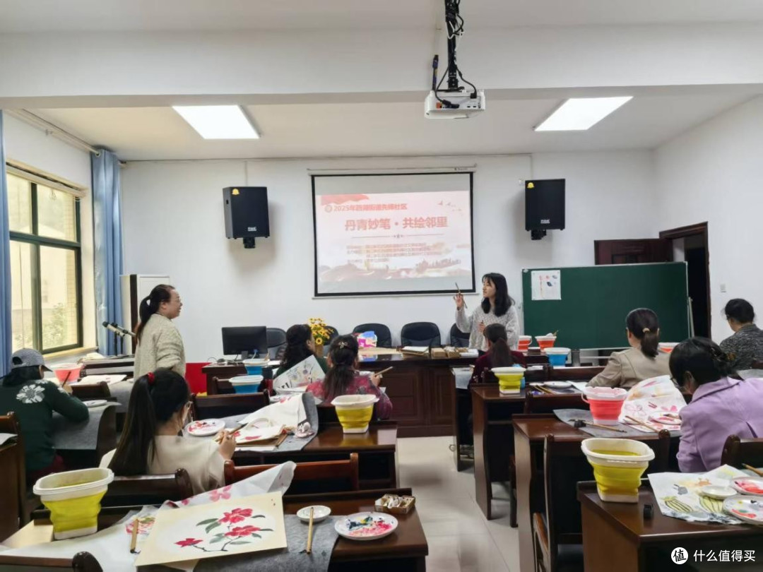 长沙市湘江新区先锋社区:丹青妙笔 共绘邻里