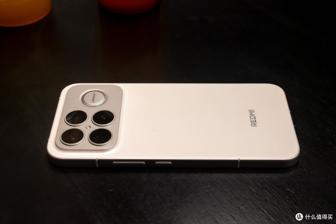 第五代骁龙8至尊版加持:越级体验的中端王者REDMI K90 Pro Max