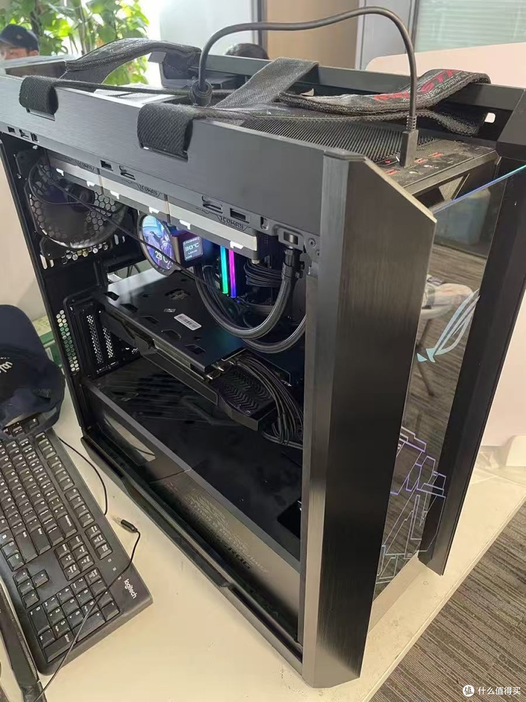 电竞装备升级之路:从GTX 1060到RTX 4090的极致飞跃