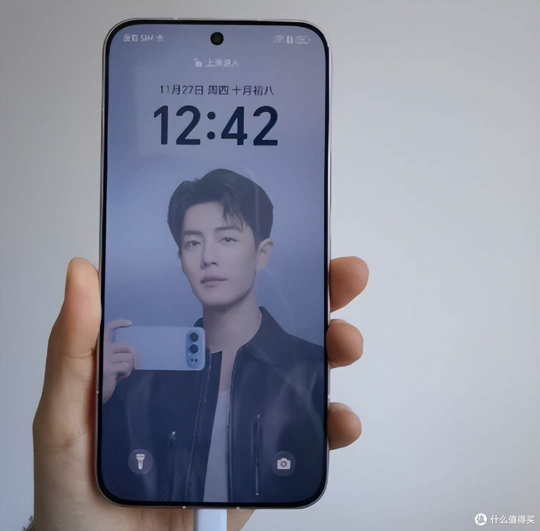 荣耀杀疯了!2699元带来2亿像素+8000mAh,中端机市场要变天?