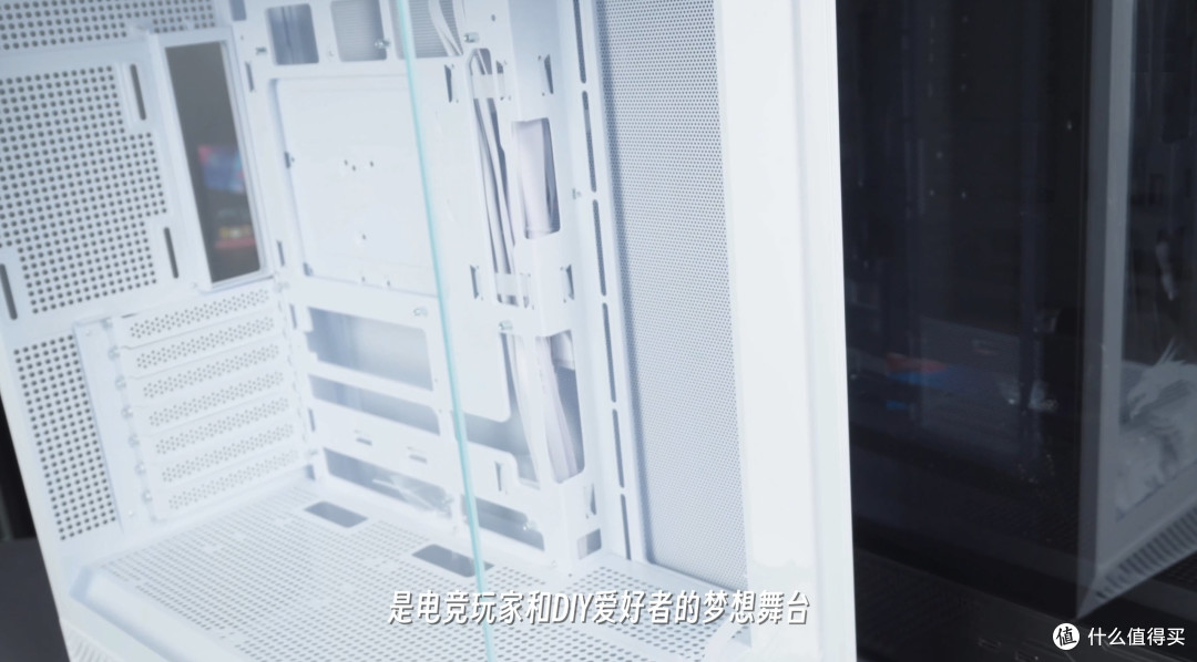 2025游戏机箱的天花板?微星VELOX/PANO选购:微星电竞机箱有多香