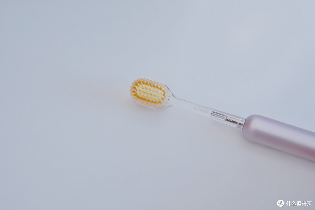 早上护龈,晚上修复牙釉质——左点再生硅牙膏有大学问!