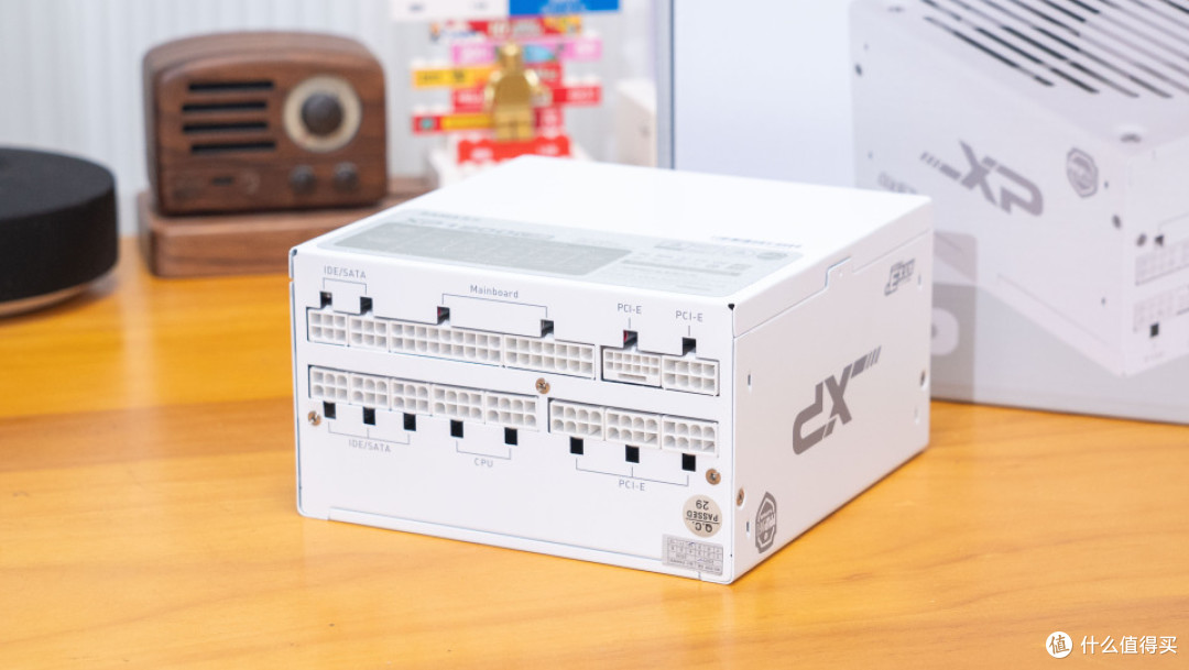 白色海景房:华硕X870 吹雪S+索泰 5070 SOLID+先马巨浪3装机分享