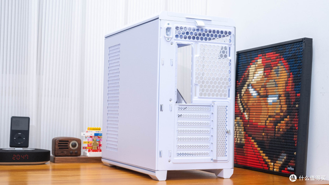 白色海景房:华硕X870 吹雪S+索泰 5070 SOLID+先马巨浪3装机分享
