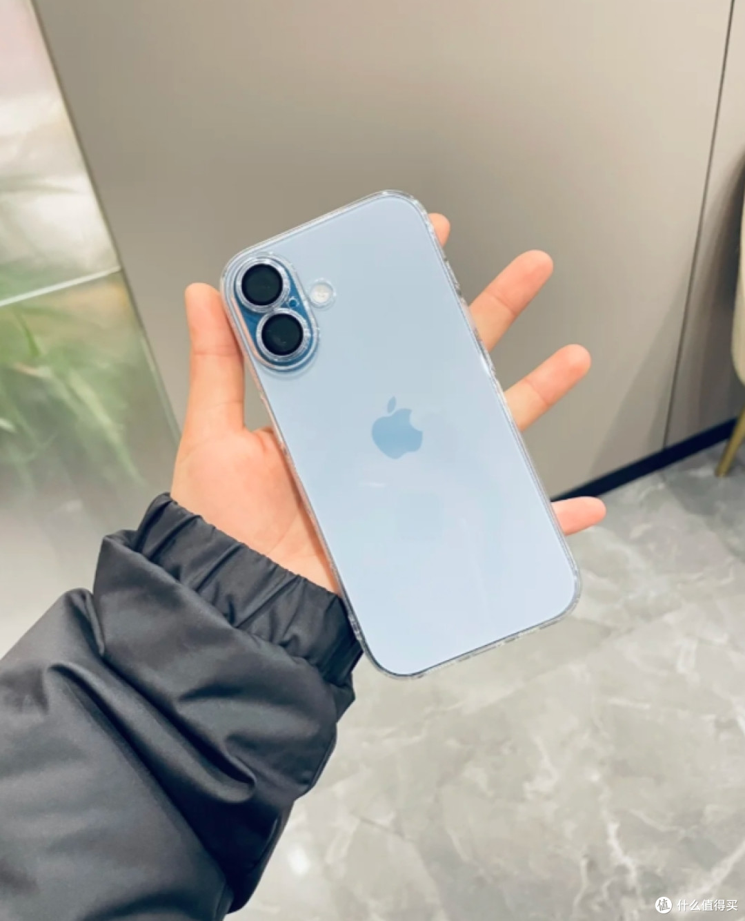 iPhone 17值得买吗?优点很亮眼,3类人适合买,3类人不适合买!