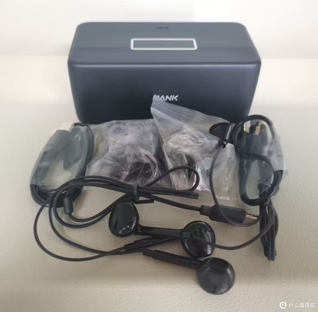 户外收音不再翻车!南卡Qmic AI降噪,嘈杂环境也能录出干净人声