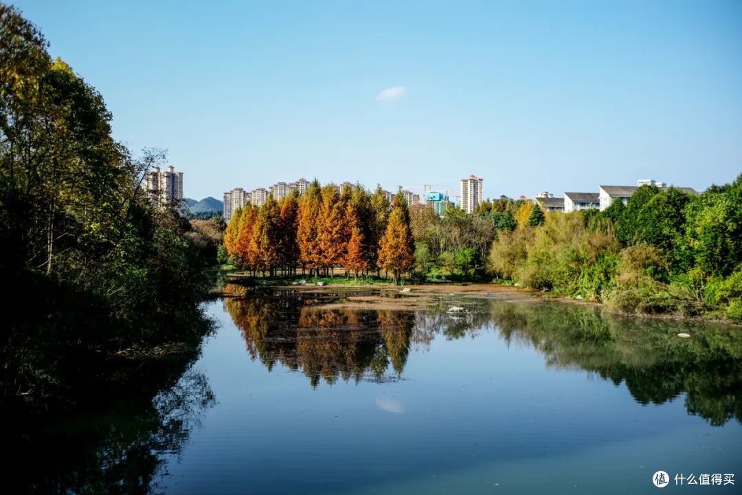 这个“名牌加身”的西南山城，正适合淡季来玩！