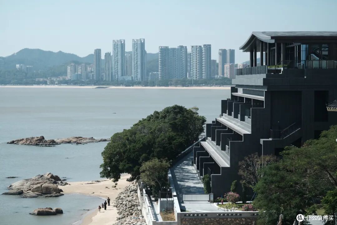 悬崖酒店终于不再遥远,城市度假的奢华体验天花板来了!