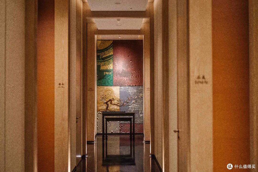悬崖酒店终于不再遥远,城市度假的奢华体验天花板来了!