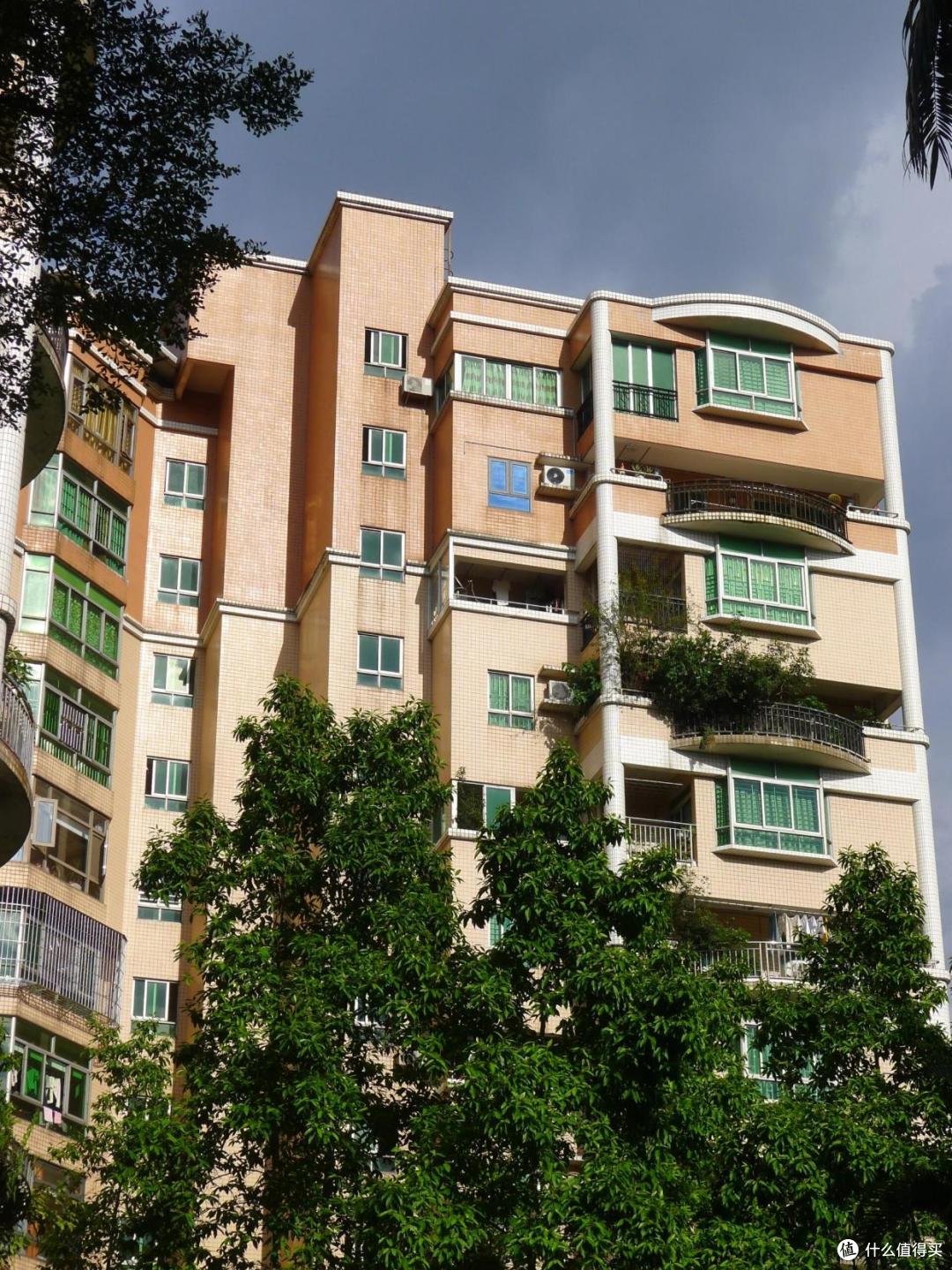 住建部放话:凡是楼龄满25年的房子,将按新规处理,老小区有福了