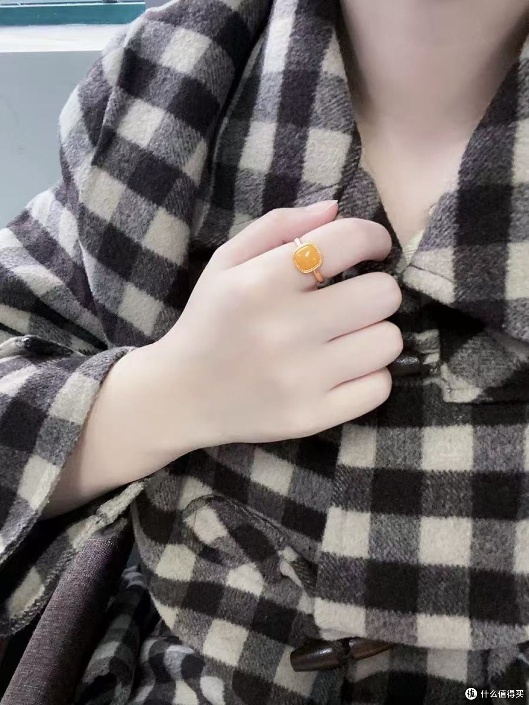 谁懂啊!送妈妈这款“小方糖”戒指,她逢人就夸✨